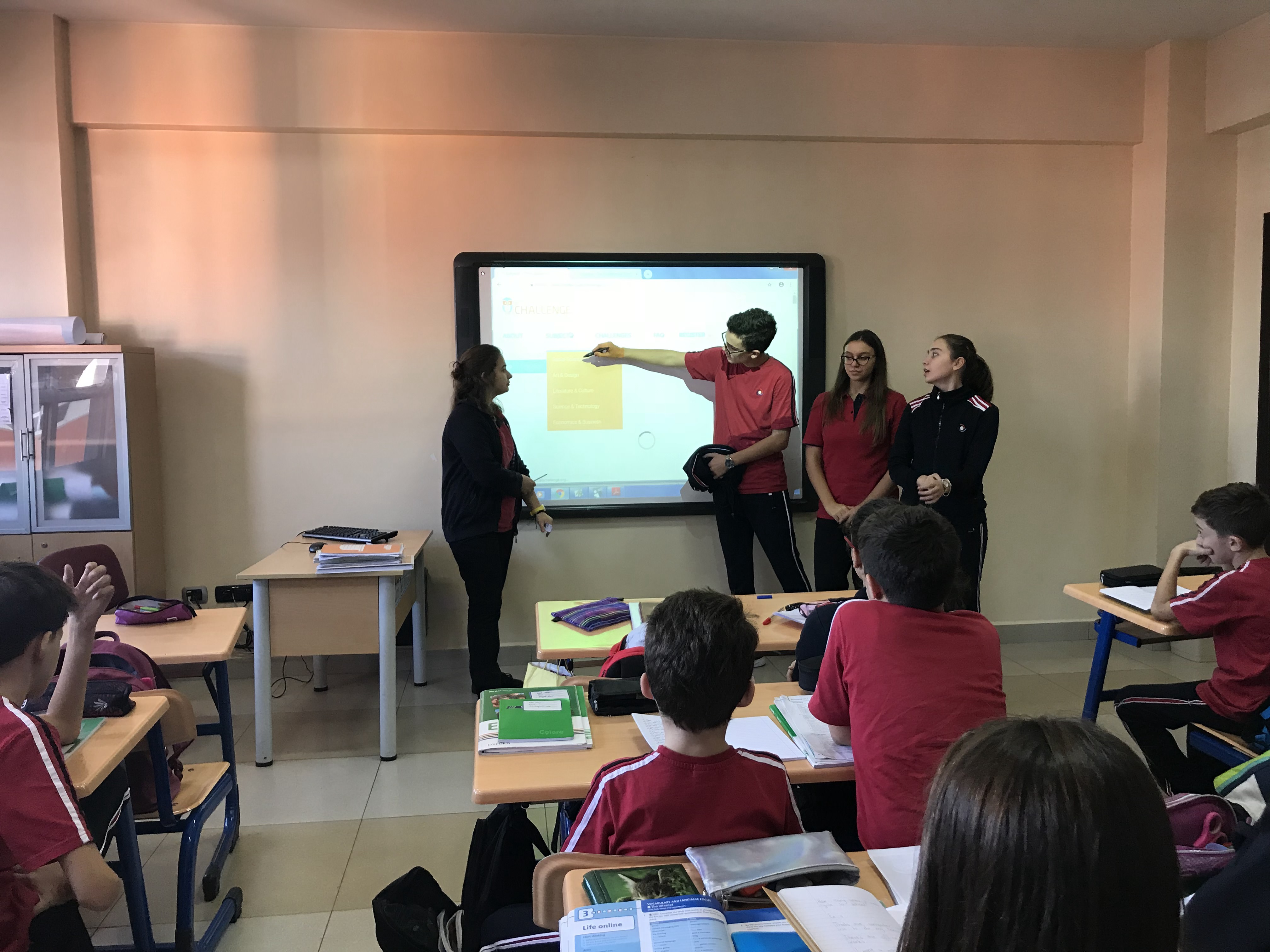Prezantim për Olimpiadën Owlypia Prezantim për Olimpiadën Owlypia