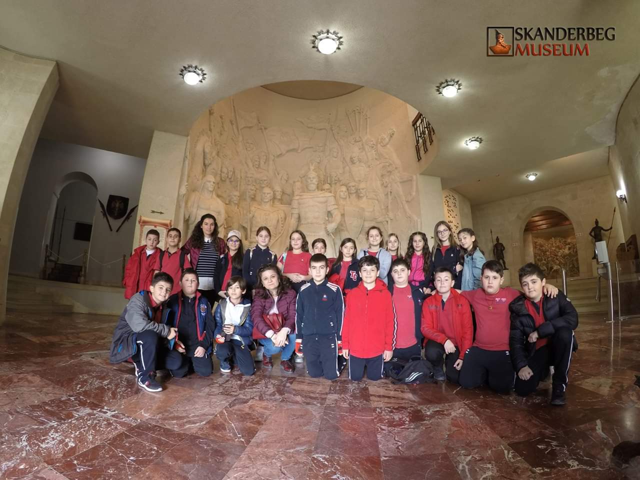 Vizitë në Krujë me klasën e 4A Vizitë në Krujë me klasën e 4A